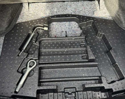 Черный Инфинити Q50, объемом двигателя 1.99 л и пробегом 66 тыс. км за 20000 $, фото 18 на Automoto.ua