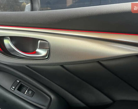 Черный Инфинити Q50, объемом двигателя 3 л и пробегом 55 тыс. км за 26750 $, фото 14 на Automoto.ua