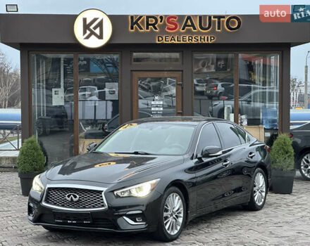 Чорний Інфініті Q50, об'ємом двигуна 3 л та пробігом 105 тис. км за 19700 $, фото 2 на Automoto.ua