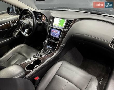 Черный Инфинити Q50, объемом двигателя 1.99 л и пробегом 69 тыс. км за 25500 $, фото 39 на Automoto.ua