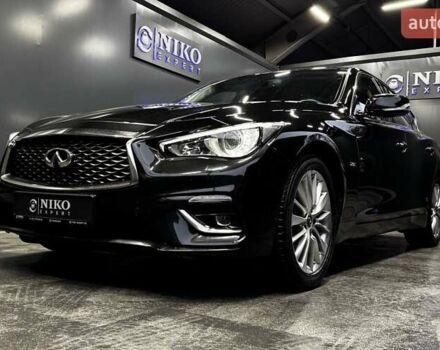 Черный Инфинити Q50, объемом двигателя 1.99 л и пробегом 69 тыс. км за 25500 $, фото 7 на Automoto.ua