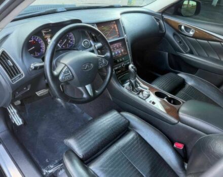 Черный Инфинити Q50, объемом двигателя 3 л и пробегом 71 тыс. км за 5400 $, фото 8 на Automoto.ua