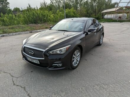 Чорний Інфініті Q50, об'ємом двигуна 3.7 л та пробігом 154 тис. км за 17800 $, фото 1 на Automoto.ua