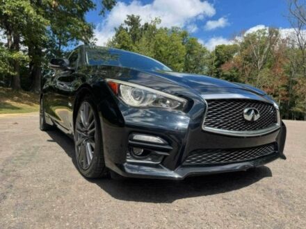 Чорний Інфініті Q50, об'ємом двигуна 3 л та пробігом 77 тис. км за 9000 $, фото 1 на Automoto.ua