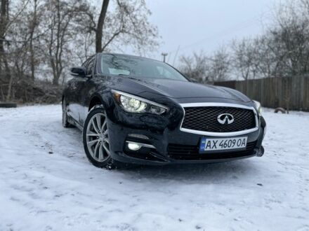 Чорний Інфініті Q50, об'ємом двигуна 2 л та пробігом 230 тис. км за 13900 $, фото 1 на Automoto.ua