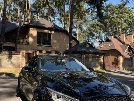 Чорний Інфініті Q50, об'ємом двигуна 3 л та пробігом 73 тис. км за 17500 $, фото 1 на Automoto.ua