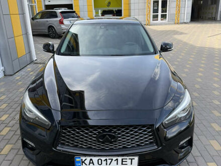 Чорний Інфініті Q50, об'ємом двигуна 1.99 л та пробігом 165 тис. км за 17500 $, фото 1 на Automoto.ua