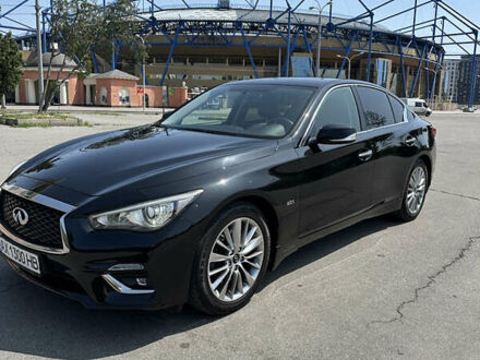 Чорний Інфініті Q50, об'ємом двигуна 1.99 л та пробігом 110 тис. км за 18500 $, фото 1 на Automoto.ua