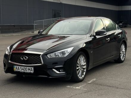 Чорний Інфініті Q50, об'ємом двигуна 2 л та пробігом 66 тис. км за 20000 $, фото 1 на Automoto.ua