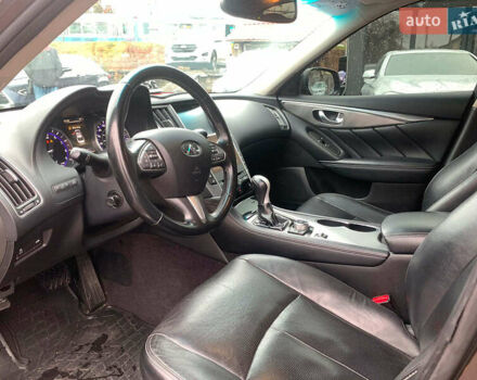 Коричневый Инфинити Q50, объемом двигателя 3.5 л и пробегом 124 тыс. км за 15340 $, фото 26 на Automoto.ua