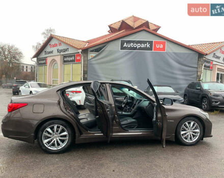 Коричневый Инфинити Q50, объемом двигателя 3.5 л и пробегом 124 тыс. км за 15340 $, фото 15 на Automoto.ua