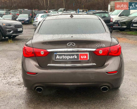 Коричневый Инфинити Q50, объемом двигателя 3.5 л и пробегом 124 тыс. км за 15340 $, фото 5 на Automoto.ua