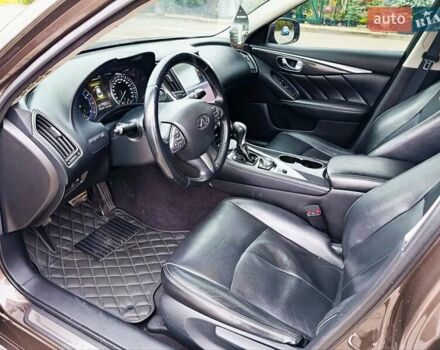 Коричневый Инфинити Q50, объемом двигателя 2 л и пробегом 236 тыс. км за 12800 $, фото 26 на Automoto.ua