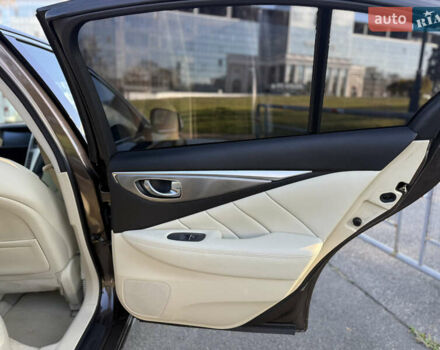 Коричневый Инфинити Q50, объемом двигателя 3 л и пробегом 103 тыс. км за 15500 $, фото 18 на Automoto.ua