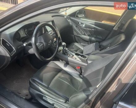 Коричневий Інфініті Q50, об'ємом двигуна 1.99 л та пробігом 88 тис. км за 13900 $, фото 4 на Automoto.ua