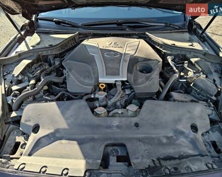 Коричневий Інфініті Q50, об'ємом двигуна 3 л та пробігом 76 тис. км за 17000 $, фото 16 на Automoto.ua