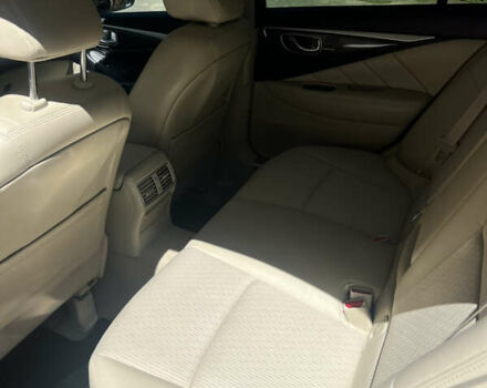 Красный Инфинити Q50, объемом двигателя 1.99 л и пробегом 56 тыс. км за 21500 $, фото 9 на Automoto.ua