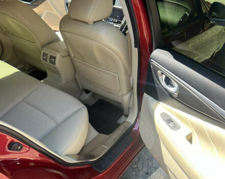 Красный Инфинити Q50, объемом двигателя 1.99 л и пробегом 56 тыс. км за 21500 $, фото 12 на Automoto.ua