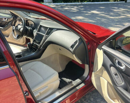 Красный Инфинити Q50, объемом двигателя 1.99 л и пробегом 56 тыс. км за 21500 $, фото 13 на Automoto.ua