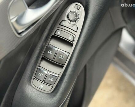 Інфініті Q50, об'ємом двигуна 2.1 л та пробігом 138 тис. км за 17500 $, фото 25 на Automoto.ua