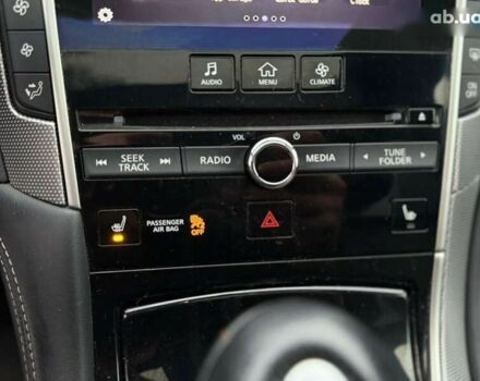 Інфініті Q50, об'ємом двигуна 2.1 л та пробігом 138 тис. км за 17500 $, фото 21 на Automoto.ua