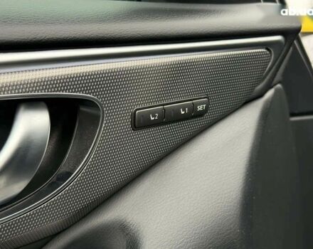 Інфініті Q50, об'ємом двигуна 2.1 л та пробігом 138 тис. км за 17500 $, фото 17 на Automoto.ua