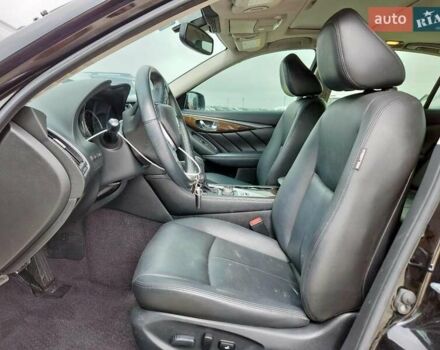 Инфинити Q50, объемом двигателя 3 л и пробегом 96 тыс. км за 3000 $, фото 6 на Automoto.ua
