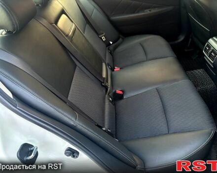 Инфинити Q50, объемом двигателя 2 л и пробегом 96 тыс. км за 19100 $, фото 8 на Automoto.ua