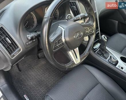 Инфинити Q50, объемом двигателя 1.99 л и пробегом 96 тыс. км за 19100 $, фото 12 на Automoto.ua