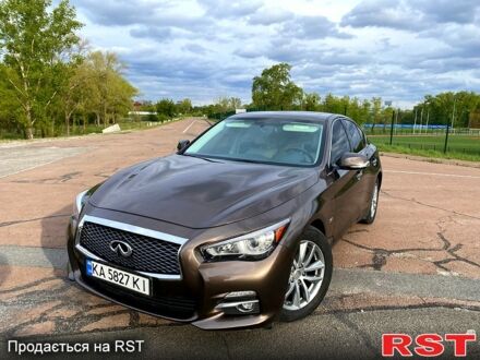 Інфініті Q50, об'ємом двигуна 3 л та пробігом 128 тис. км за 17500 $, фото 1 на Automoto.ua