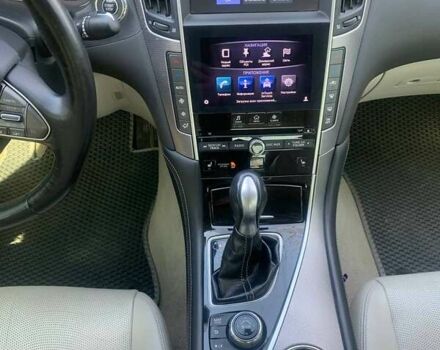 Серый Инфинити Q50, объемом двигателя 3.5 л и пробегом 207 тыс. км за 16500 $, фото 7 на Automoto.ua