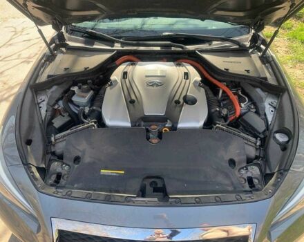 Сірий Інфініті Q50, об'ємом двигуна 0.35 л та пробігом 197 тис. км за 18500 $, фото 10 на Automoto.ua