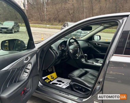 Сірий Інфініті Q50, об'ємом двигуна 3.5 л та пробігом 201 тис. км за 13300 $, фото 5 на Automoto.ua