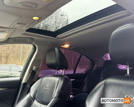 Сірий Інфініті Q50, об'ємом двигуна 3.5 л та пробігом 201 тис. км за 13300 $, фото 9 на Automoto.ua