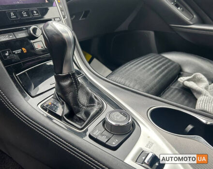 Сірий Інфініті Q50, об'ємом двигуна 3.5 л та пробігом 201 тис. км за 13300 $, фото 13 на Automoto.ua