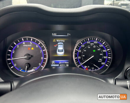 Сірий Інфініті Q50, об'ємом двигуна 3.5 л та пробігом 201 тис. км за 13300 $, фото 11 на Automoto.ua