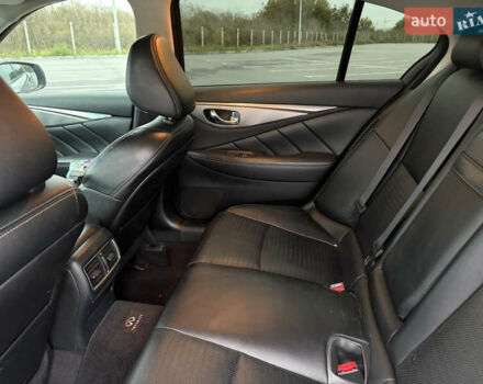 Серый Инфинити Q50, объемом двигателя 3.5 л и пробегом 173 тыс. км за 15300 $, фото 13 на Automoto.ua