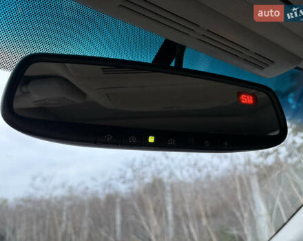 Серый Инфинити Q50, объемом двигателя 3.5 л и пробегом 173 тыс. км за 14400 $, фото 16 на Automoto.ua