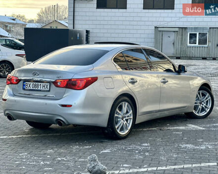 Сірий Інфініті Q50, об'ємом двигуна 2.14 л та пробігом 185 тис. км за 14800 $, фото 13 на Automoto.ua