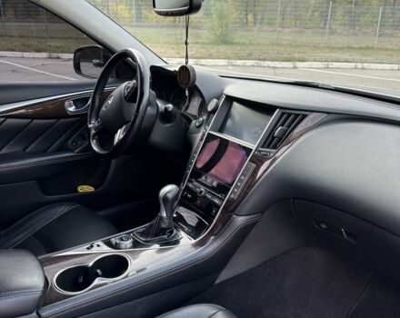 Серый Инфинити Q50, объемом двигателя 3.7 л и пробегом 171 тыс. км за 14900 $, фото 7 на Automoto.ua