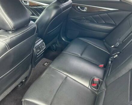 Сірий Інфініті Q50, об'ємом двигуна 2.2 л та пробігом 140 тис. км за 15000 $, фото 7 на Automoto.ua