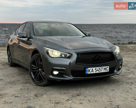 Сірий Інфініті Q50, об'ємом двигуна 2.14 л та пробігом 210 тис. км за 15299 $, фото 4 на Automoto.ua
