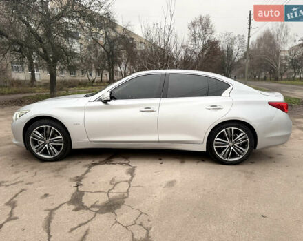 Сірий Інфініті Q50, об'ємом двигуна 2.14 л та пробігом 262 тис. км за 15500 $, фото 7 на Automoto.ua