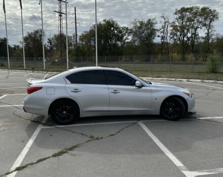 Серый Инфинити Q50, объемом двигателя 3.7 л и пробегом 171 тыс. км за 14900 $, фото 1 на Automoto.ua