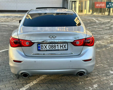 Сірий Інфініті Q50, об'ємом двигуна 2.14 л та пробігом 185 тис. км за 14800 $, фото 4 на Automoto.ua