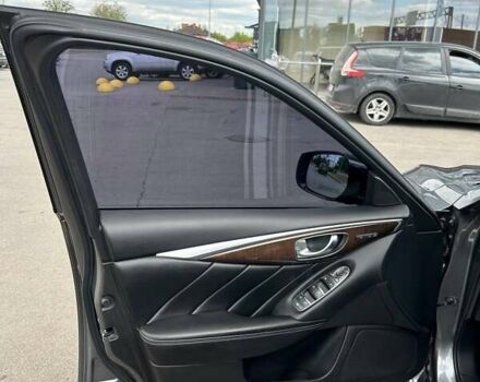 Сірий Інфініті Q50, об'ємом двигуна 2.2 л та пробігом 140 тис. км за 15000 $, фото 12 на Automoto.ua