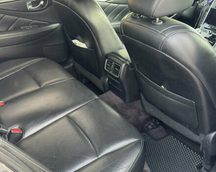 Серый Инфинити Q50, объемом двигателя 2.14 л и пробегом 141 тыс. км за 15000 $, фото 5 на Automoto.ua