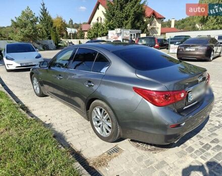 Серый Инфинити Q50, объемом двигателя 2.14 л и пробегом 210 тыс. км за 14100 $, фото 2 на Automoto.ua