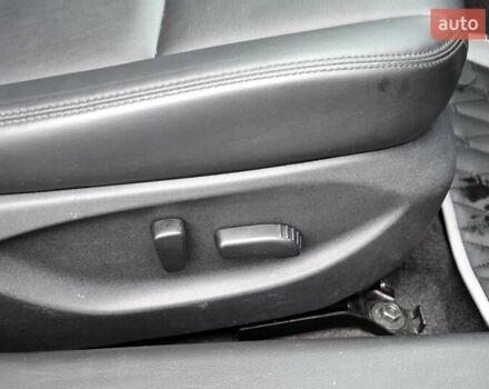 Серый Инфинити Q50, объемом двигателя 3.7 л и пробегом 133 тыс. км за 12999 $, фото 32 на Automoto.ua