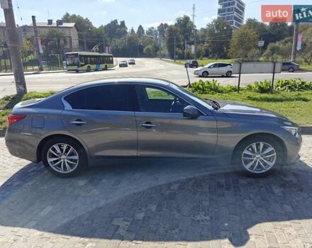 Серый Инфинити Q50, объемом двигателя 2.14 л и пробегом 210 тыс. км за 14100 $, фото 7 на Automoto.ua